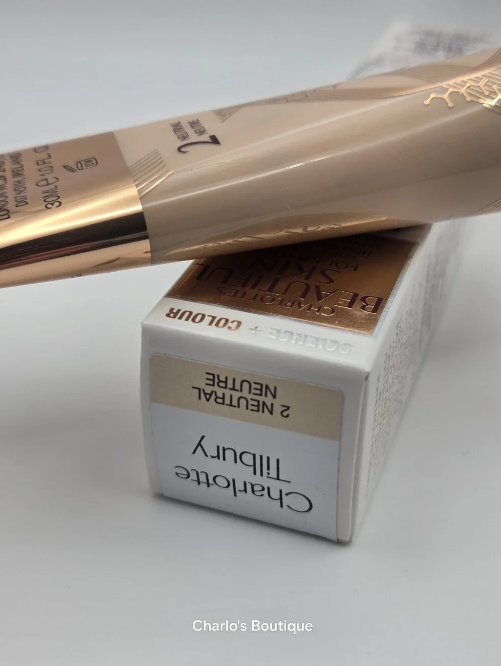 Charlotte Tilbury Beautiful Skin Foundation - 2 Neutral